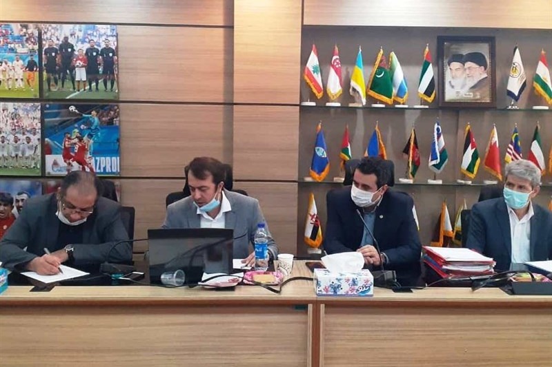 بررسی اسناد و مدارک پرسپولیس برای صدور مجوز حرفهای