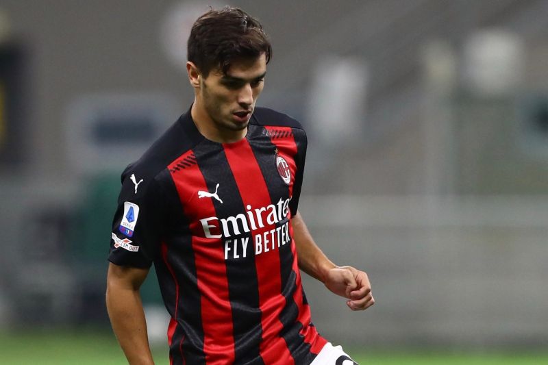 حمایت براهیم دیاز از تئو هرناندز: من هم موهایم را قرمز و مشکی میکنم!