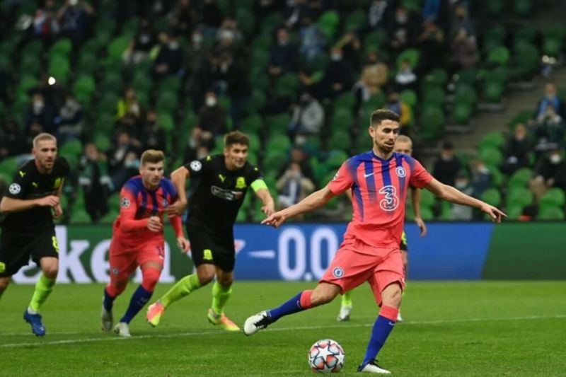 انتقاد هواداران چلسی از پنالتی زدن جورجینیو؛ وقت تغییر رسیده؟