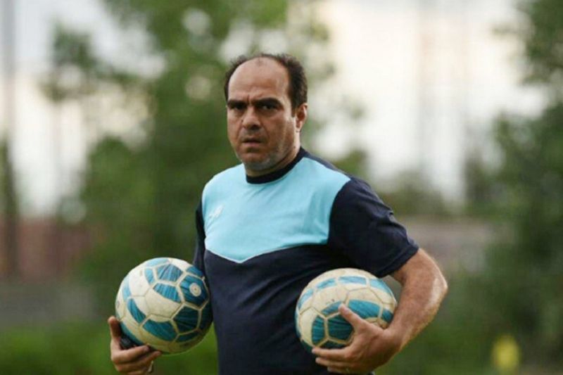 عالمی: یک سری حاشیهها به باشگاه استقلال صدمه میزند