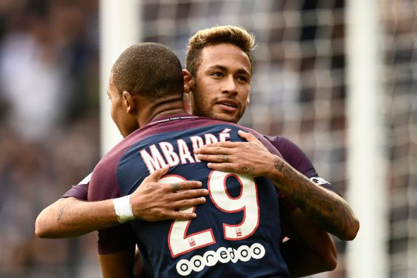 نیمار آماده تمدید قرارداد پنج ساله با پاریسن ژرمن