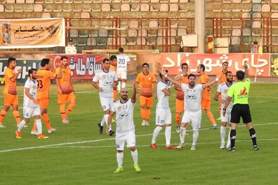 تذکر جدی به شهرداری تبریز بابت رعایت پروتکلهای بهداشتی قبل از بازی با ملوان