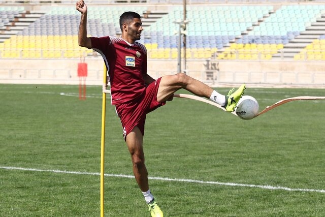 چیپ گلمحمدی به محمد انصاری!