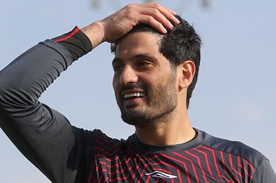 حاشیه بازی ذوبآهن و نفتمسجدسلیمان/ مصدومیت ادامه دار گردان/ تشویق ایسلندی در فولادشهر