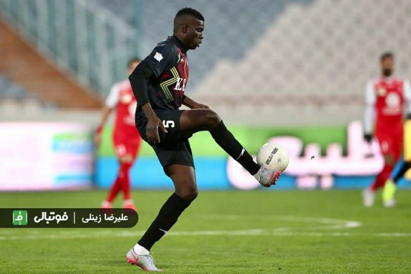 کولیبالی ناجی نکونام در آبادان