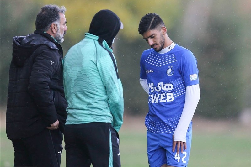 رابط: به نفت مسجدسلیمان میروم اما با قدرت به استقلال برمیگردم/ از شکستن شیشه در دربی پشیمان هستم