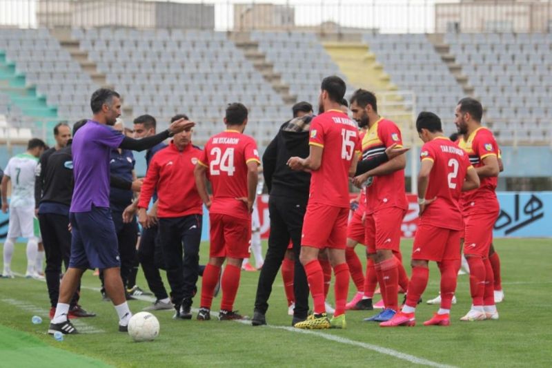 فولادی‌ها منتظر ویزای عربستان