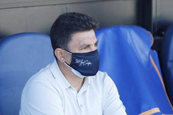 حاشیه بازی پیکان و گلگهر/ خوش و بش قلعهنویی و تارتار/ اوت انداز خودروسازان نیمکتنشین شد