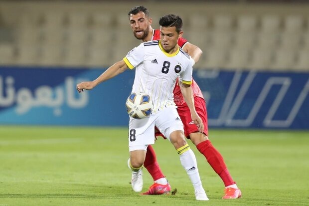 اعتراض ازبکها به پنالتی دوم تراکتور مقابل پاختاکور