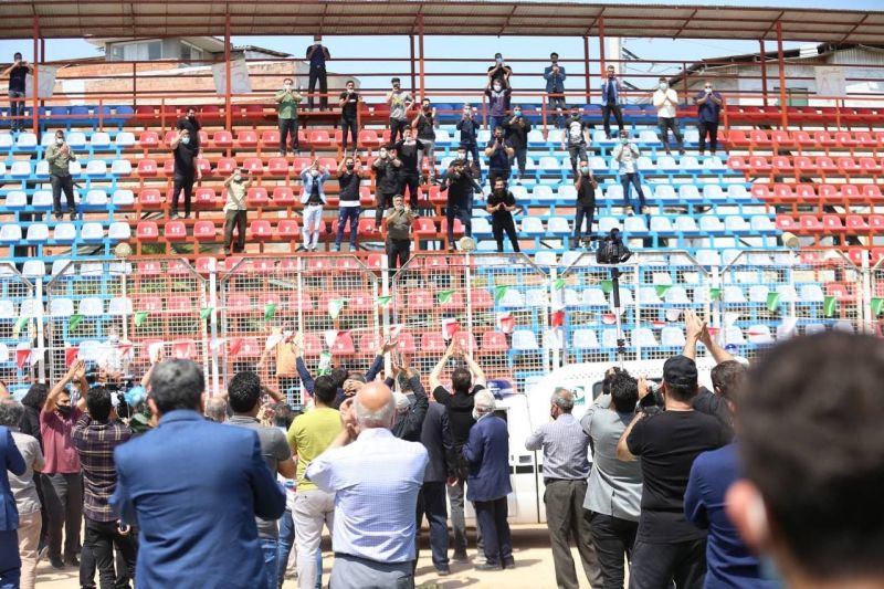 وداع تلخ با دستنشان در ورزشگاه وطنی (عکس)