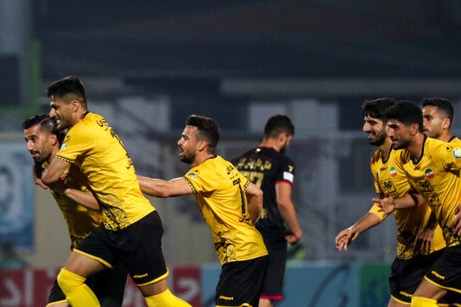 پاداش ۸۰ میلیونی سپاهانی‌ها برای شکست پرسپولیس