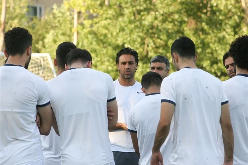 مجیدی پاداش ۵۰ میلیونی استقلالیها را پرداخت کرد