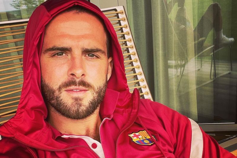 سلفی و پیام رمزی هافبک بارسلونا: وداع کرد؟