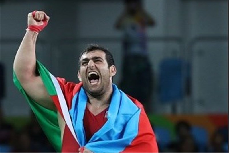 خداحافظی کشتیگیر ایرانی آذربایجان از دنیای قهرمانی؛ صباح مربی میشود