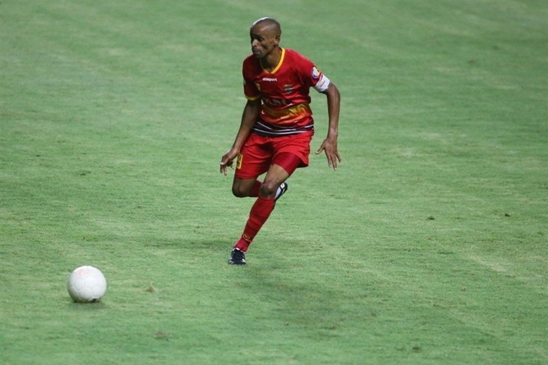 استقلالیها در انتظار ورود «شیمبا» به تهران