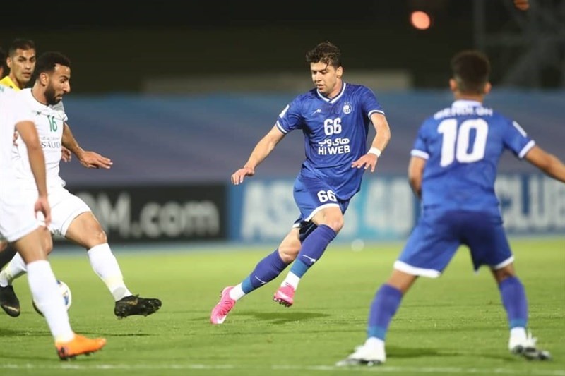 اعلام لیست ۲۵ نفره استقلال برای دیدار با الهلال با یک فسخکننده