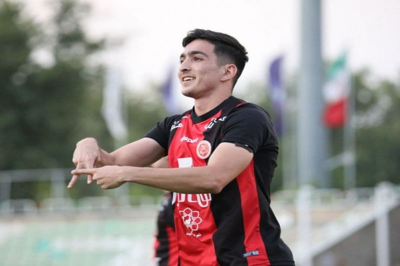 مدافع پرسپولیسی شهرخودرو مصدوم شد