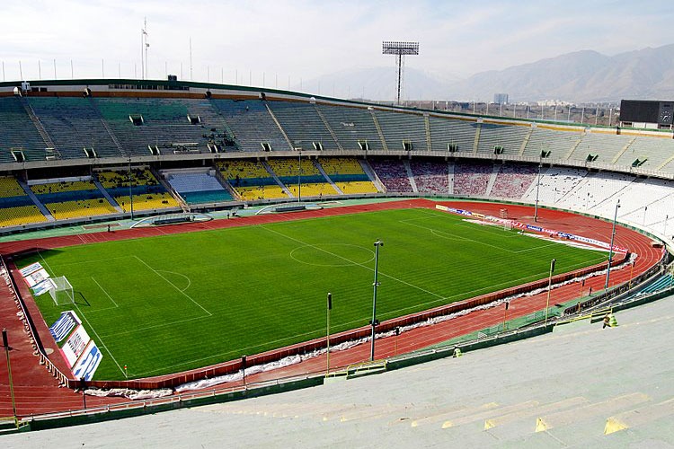 لزوم صدور مصوبه برای ورود هواداران به ورزشگاهها