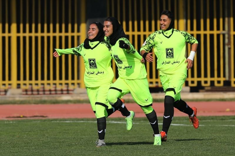 پیش بازی زارع باتری سنندج - خاتون بم/ عملیات بازپسگیری صدرجدول