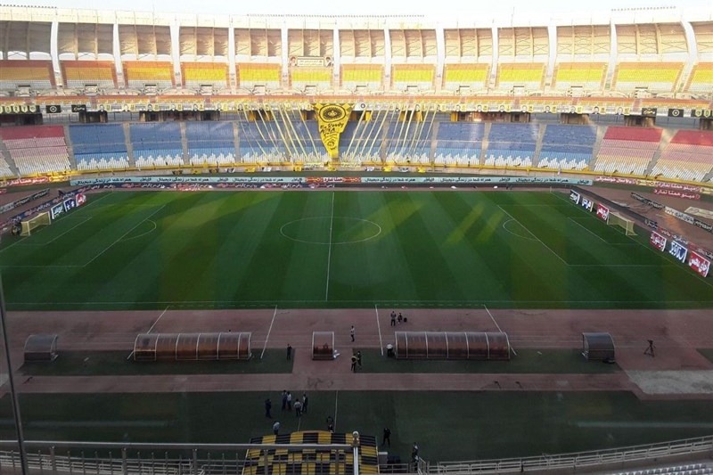 برگزاری دیدار ذوبآهن - هوادار در نقش جهان