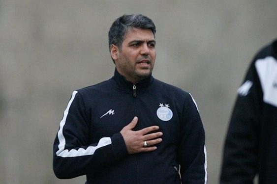 همدانی: دفاع استقلال ایتالیایی است/ خط حمله مثل تیم کیروش شده است!