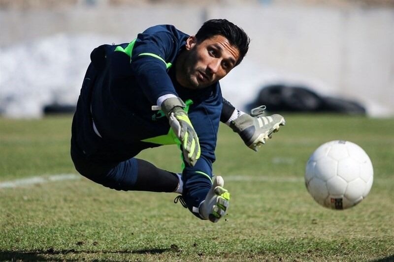 آتشبس موقت استقلال با مظاهری؛ ۱۰درصد قرارداد رشید کسر میشود