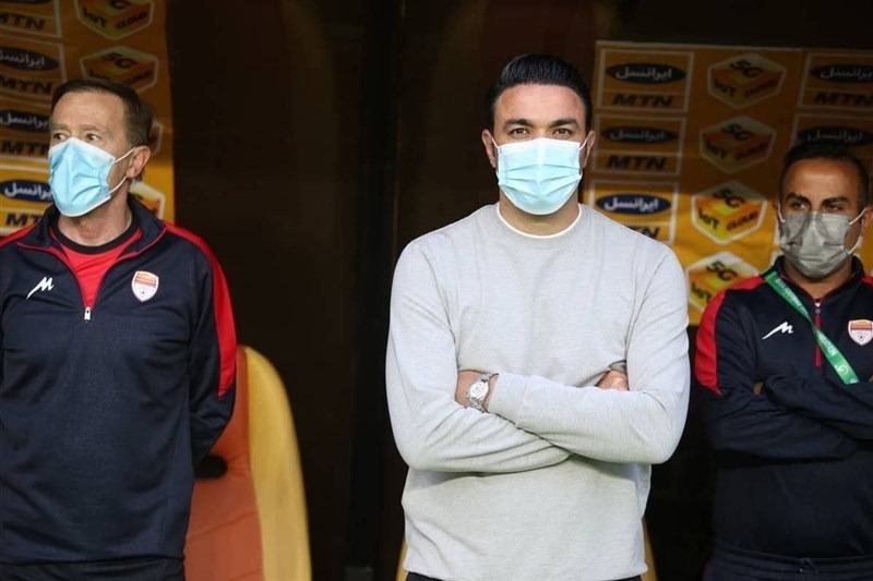 نکونام: فاجعه حذف استقلال و پرسپولیس به نفع فوتبال میشود/ سپاهان بهترین بازیکنان تیمهای دیگر را جذب کرد