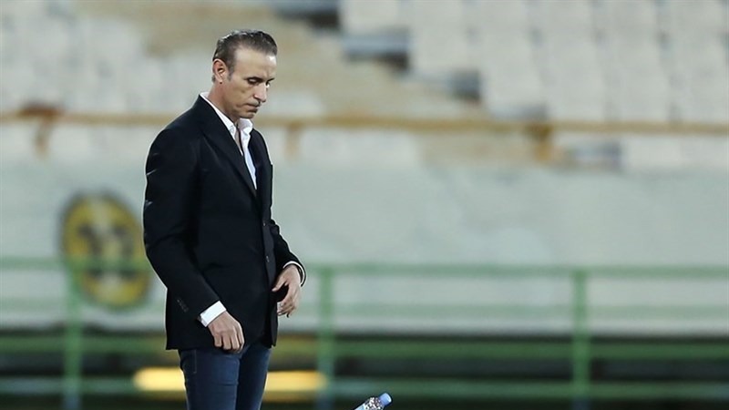 گلمحمدی: نیمی از بازیکنان اصلی تیم ملی در ۲ فصل اخیر از ما جدا شدهاند/ این حجم از مشکلات در تیممان قابل تحمل نیست