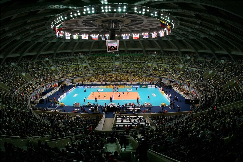 ورود تماشاگران به سالنهای والیبال ممنوع شد