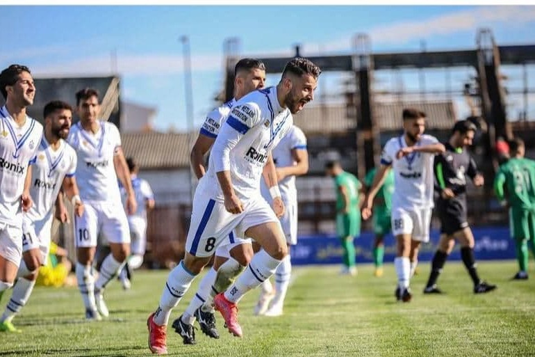 نیمفصل صدرنشینی بدون حتی یک باخت!