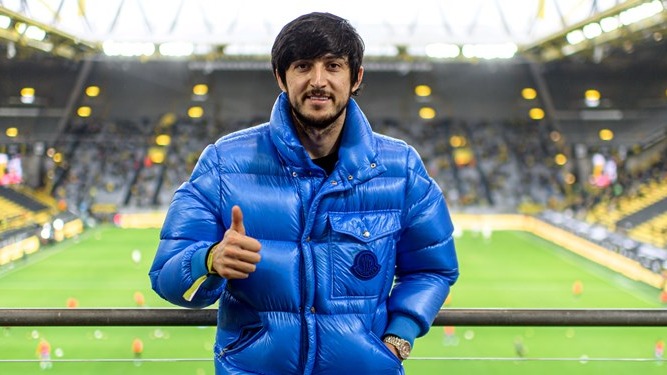 گزارش رسانه آلمانی از آمادگی زودتر از موعد آزمون برای بازی در ترکیب لورکوزن +عکس