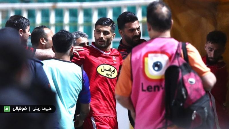جزئیات درگیری‌های عجیب در بازی هوادار و پرسپولیس