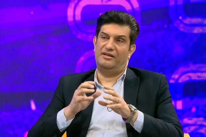 معاون حقوقی استقلال: حرکت گلمحمدی بدرفتاری بود یا حمله به سوی داور؟/ اعضای کمیته انضباطی از طریق فضای مجازی تخریب و تهدید به چاقو خوردن شدند!