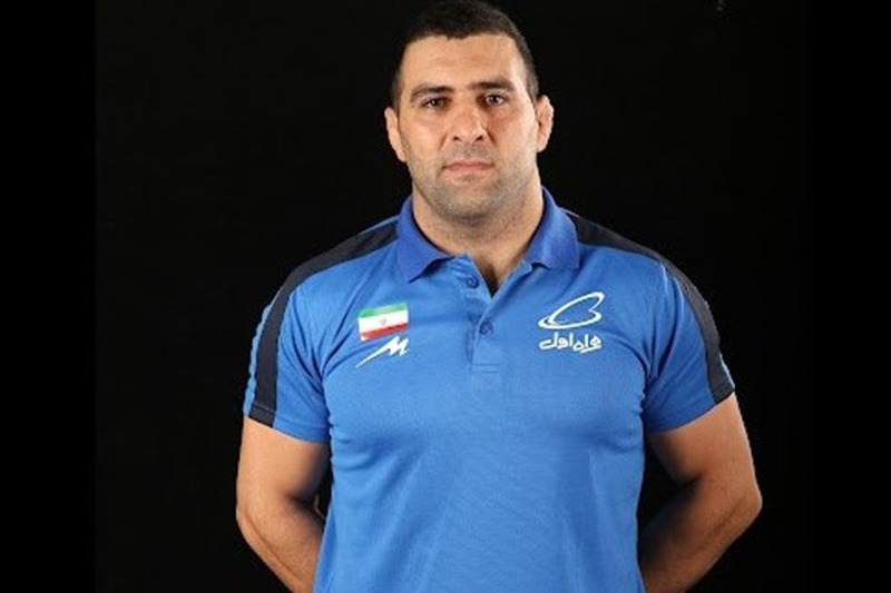 مربی تیم ملی کشتی آزاد: برای کشتیگیران مسابقات جهانی در اولویت است