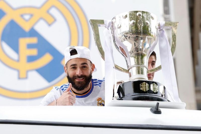 عکس بامزهای که بنزما با لالیگای شماره 35 رئال مادرید منتشر کرد