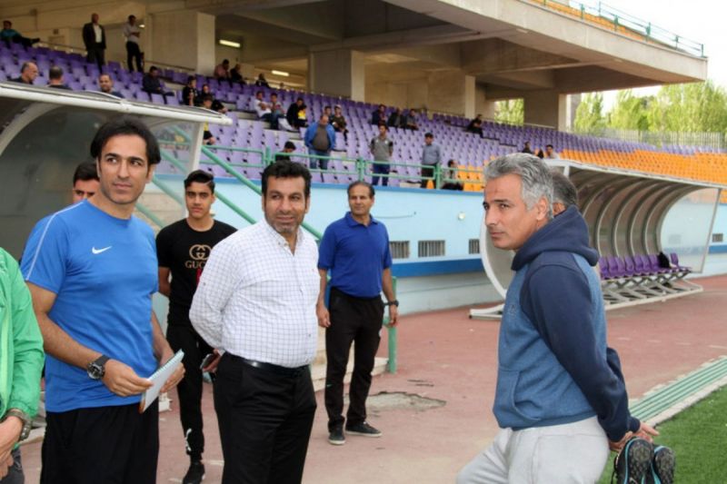 اکبرپور: در هر دورهای برای استقلال سنگ اندازی کردند/ قهرمانی با تحت فشار گذاشتن فدراسیون فایده ندارد