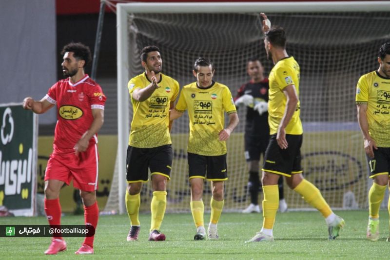 سپاهانیها پاداش شکست پرسپولیس را دریافت کردند