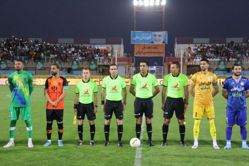 تونل افتخار مسیها برای تیم قهرمان لیگ بیست و یکم (عکس)