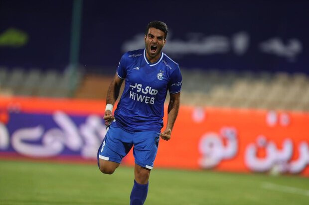 مربی و مدافع استقلال چهارشنبه به اردوی ترکیه میپیوندند