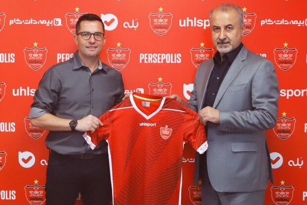 پرسپولیس چهار قرارداد جدید امضا کرد/ از مربی برزیلی تا دروازهبان