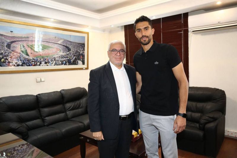 دیدار کاپیتان استقلال با فتحاللهزاده