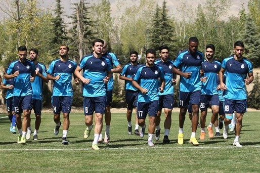 در گفتوگوی بازیکنان استقلال با فتحالله زاده چه گذشت؟