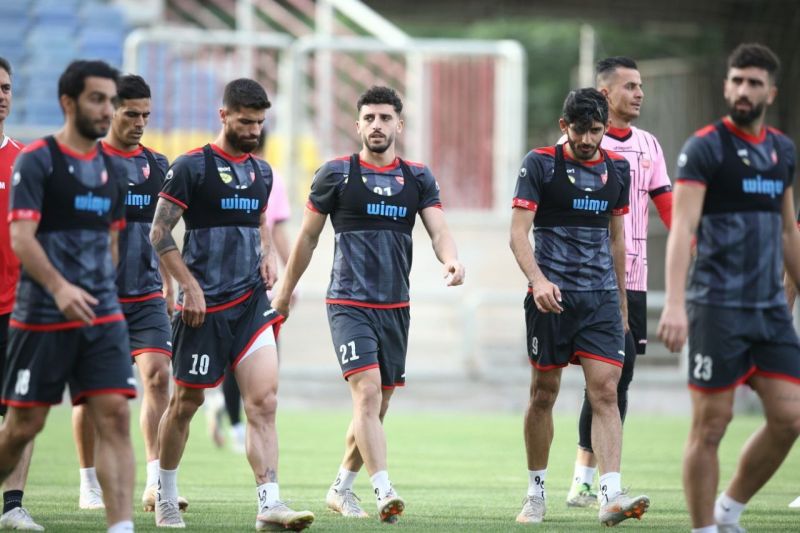 پرسپولیسیها در انتظار عملی شدن وعده درویش