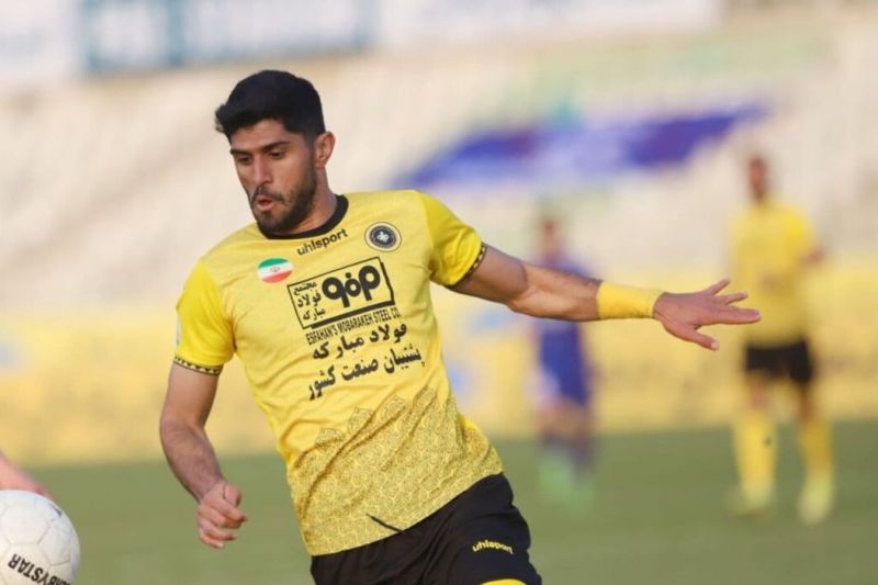 اسماعیلیفر: یک کلمه هم با پرسپولیس حرف نزدم