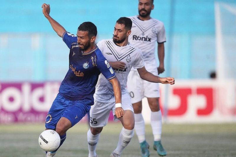 بازیکن استقلال روی لبه تیغ/ مهاجم آبیها نیمکت نشین میشود؟