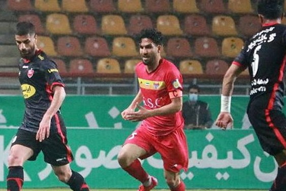 توصیه ستاره فولاد به کاپیتان پرسپولیس پس از یک روز جنجالی