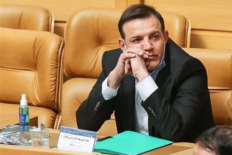 عزیزی خادم: حذف غیرقانونی من، چرنوبیل فوتبالی بود