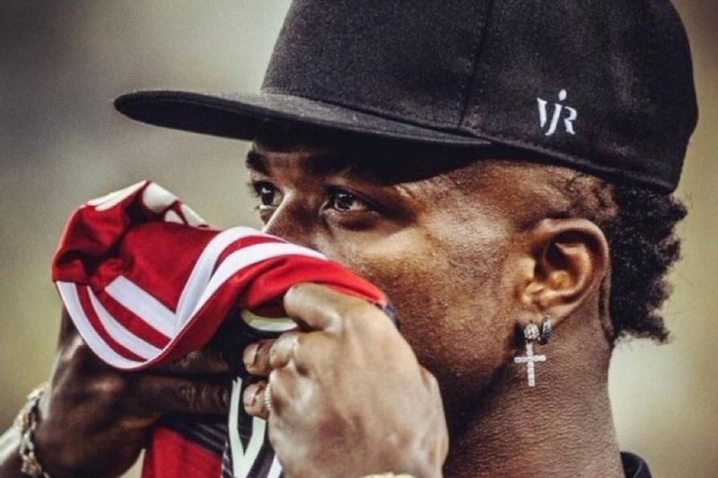 عکس؛ تجلیل از ستاره رئال مادرید در ماراکانا