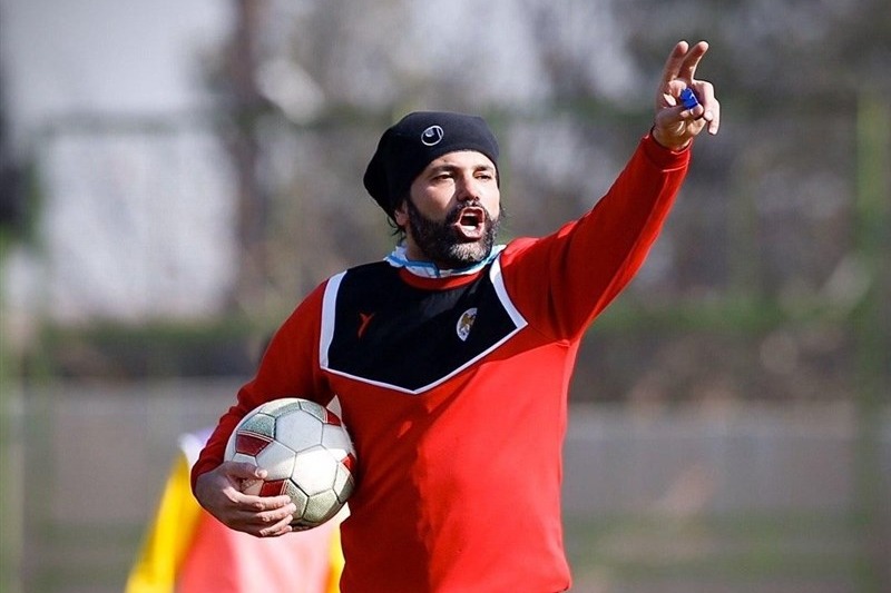 مشت 20 میلیونی/ کمیته انضباطی نیکبخت را جریمه کرد