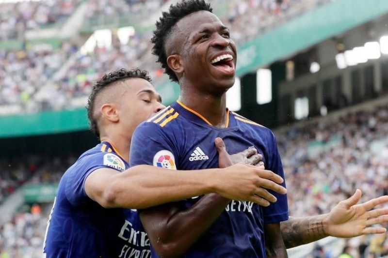 بیاعتمادی سرمربی سابق برزیل به وینیسیوس